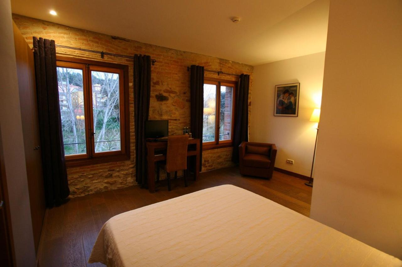 Hotel Moli De La Torre Bigues I Riells Ngoại thất bức ảnh