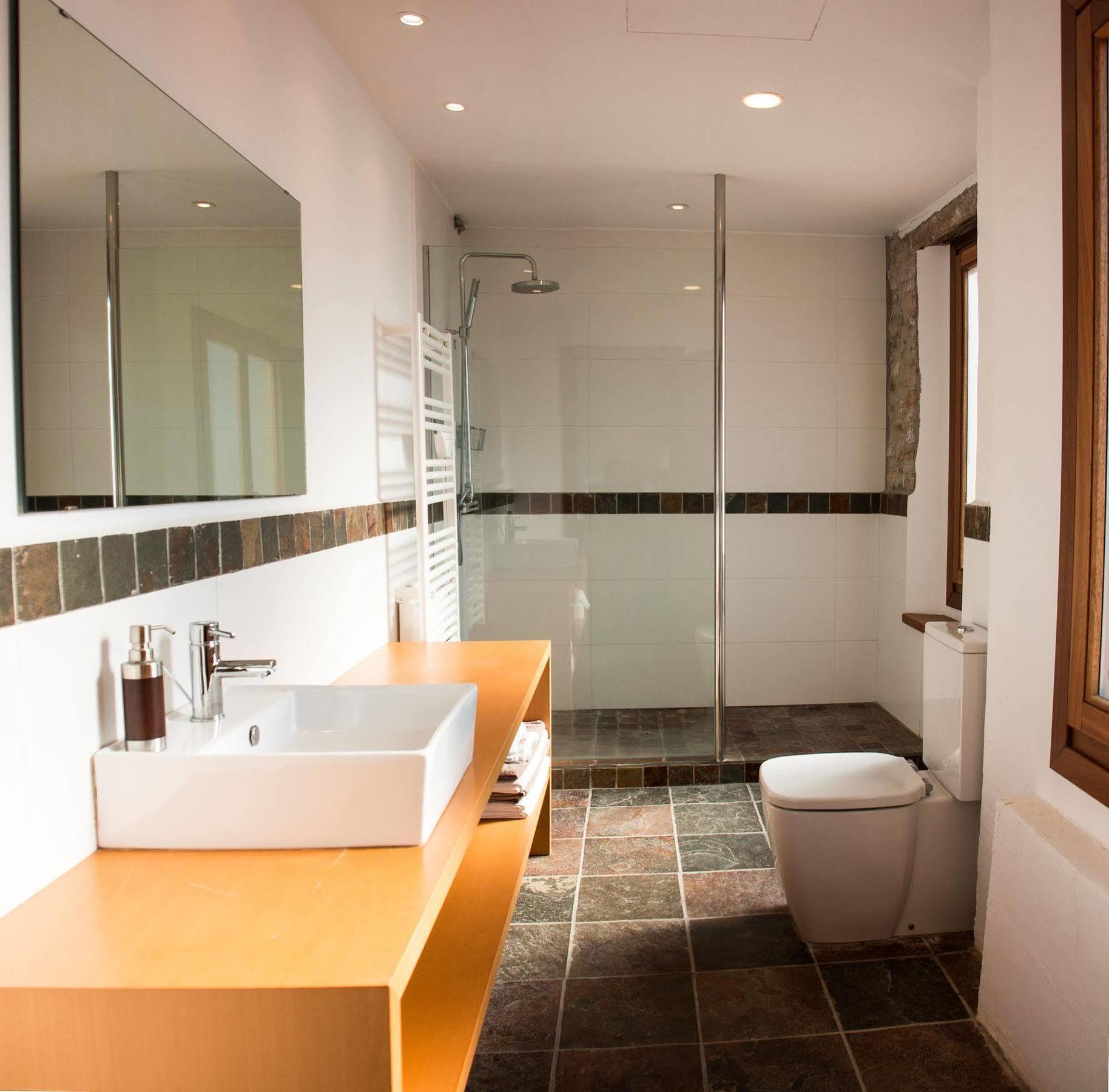 Hotel Moli De La Torre Bigues I Riells Ngoại thất bức ảnh